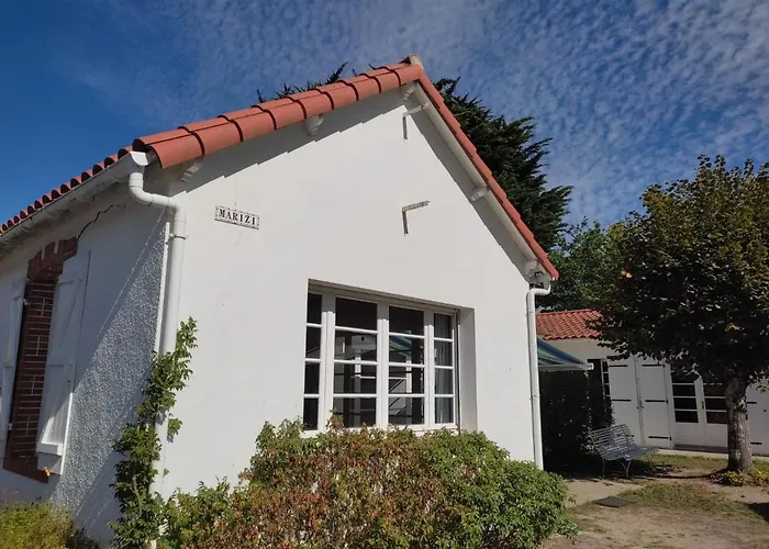 בית נופש Maison Charmante Pres Et Foret, 5 Ch., Jardin, Parking, Quartier Calme - Fr-1-652-2 סן ז'אן דה מון