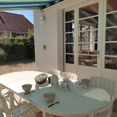 Maison Charmante Pres Et Foret, 5 Ch., Jardin, Parking, Quartier Calme - Fr-1-652-2 *