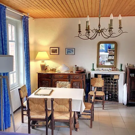 Maison Charmante Près Et Forêt, 5 Ch., Jardin, Parking, Quartier Calme - Fr-1-652-2